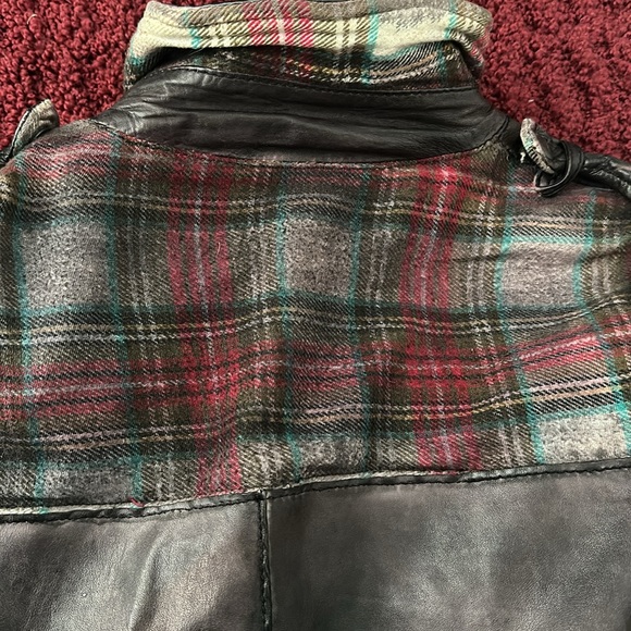 Muubaa Leather Jacket with Flannel - Picture 8 of 9